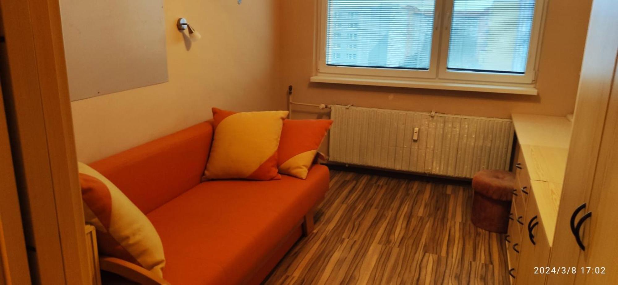 Apartman Hodonin 7 7 7 2 3 4 1 9 4 Exteriör bild